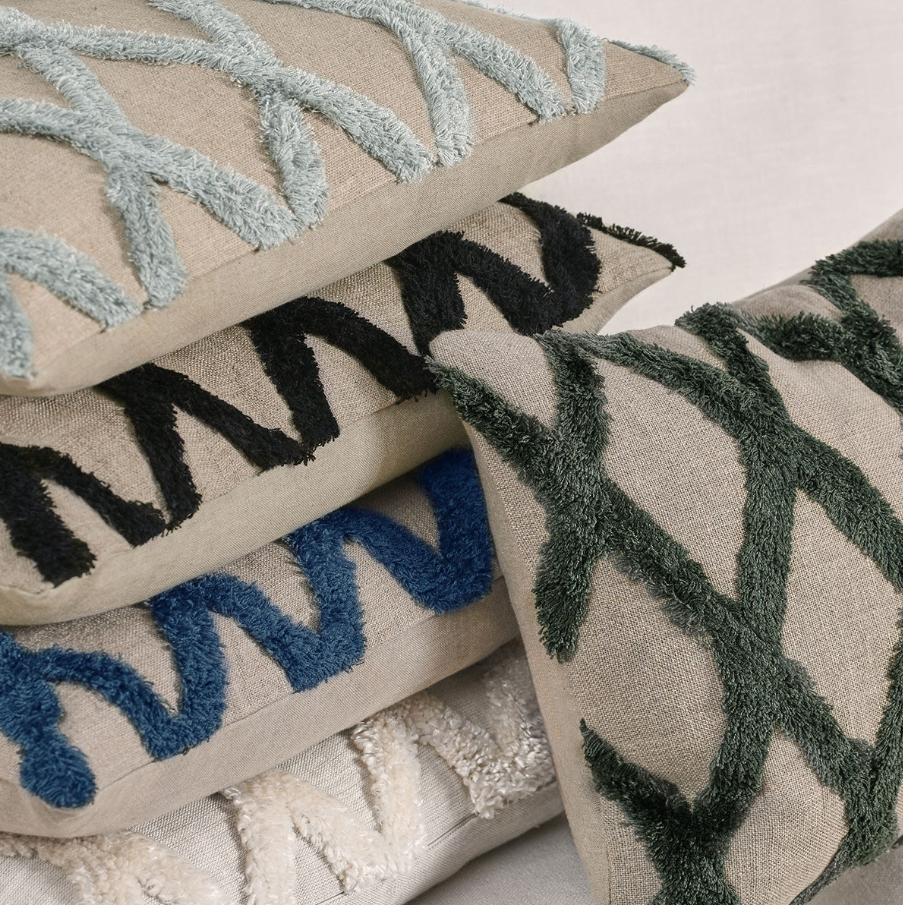 Caro Pillow - Thumbnail 3