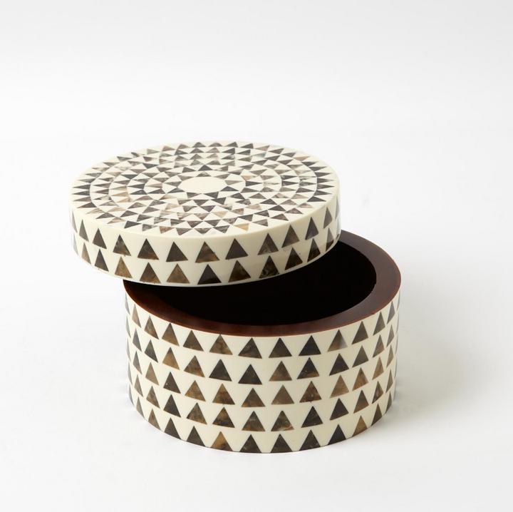 Triangle Stripe Round Box