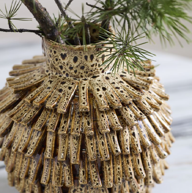 Fringe Vase - 13 Hub Lane   |  