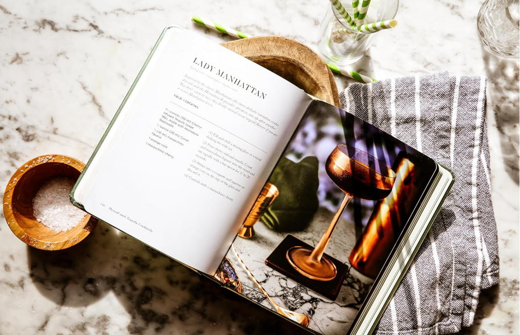 Mezcal and Tequila Cocktails: A Collection of Mezcal and Tequila Cocktails - 13 Hub Lane   |  Mixology Books