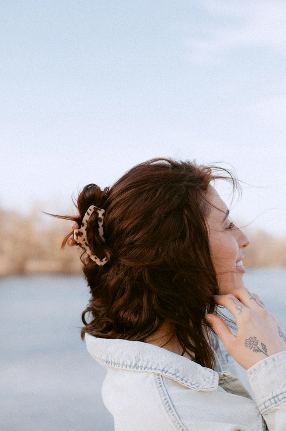 Open Hair Clip, Blonde Tortoise - 13 Hub Lane   |  Claw Clips