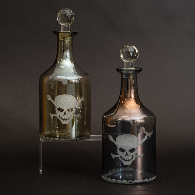 Skull Crystal Top Decanter