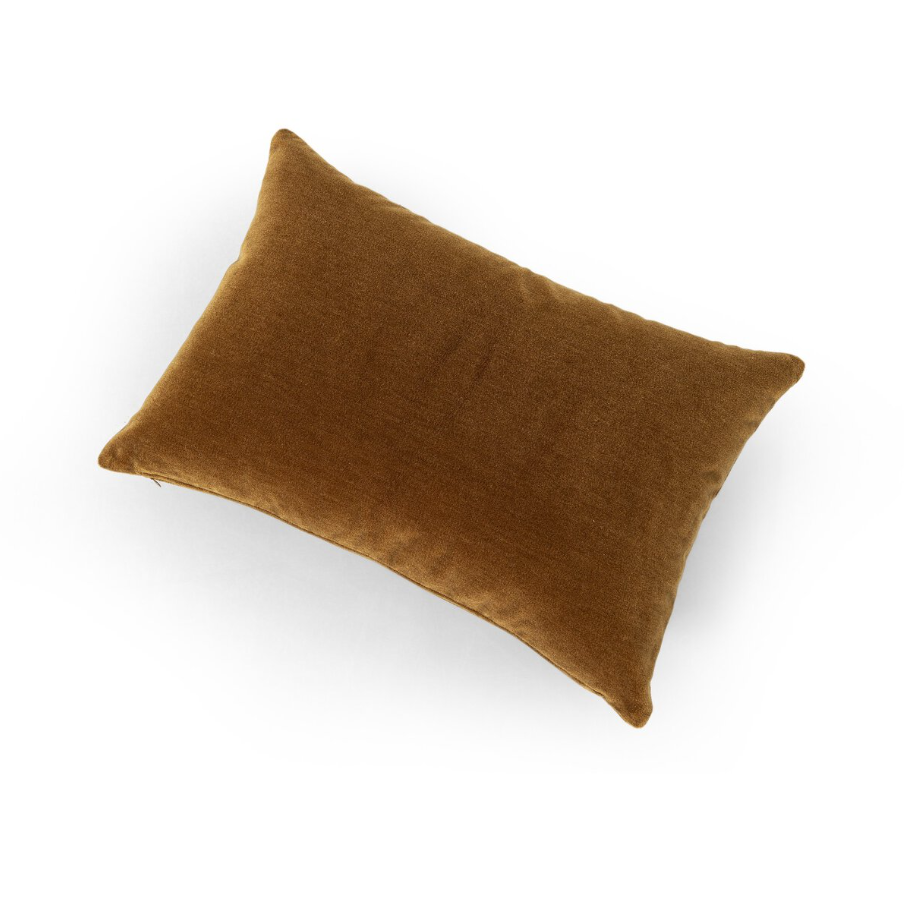Bridger Pillow, Monte Tobacco