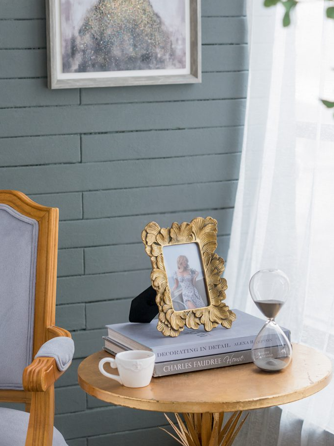 Dutchess Frame, Gold - 13 Hub Lane   |  