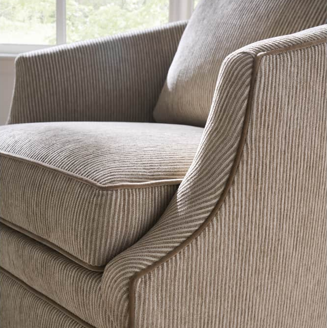 Emmerson Swivel Chair