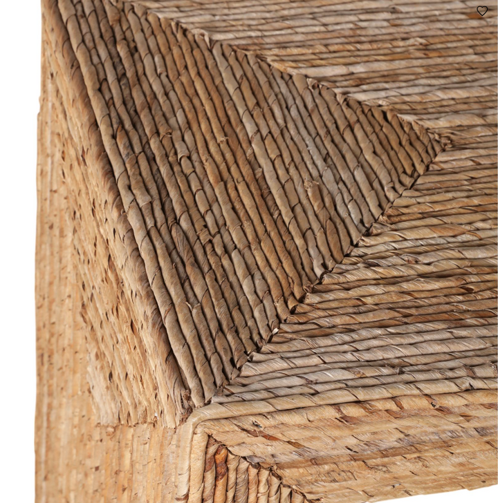 Warrenworth Console, Natural