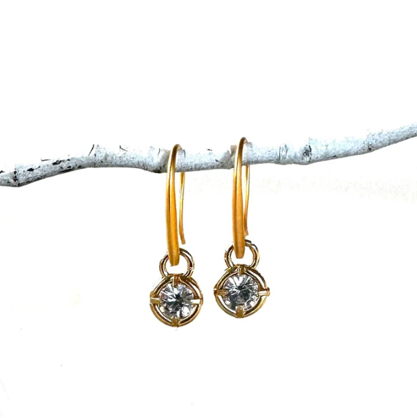 CV Designs Crystal Drop Earrings