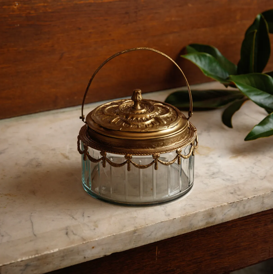 Grande Vanity Jar w/ Handle - 13 Hub Lane   |  