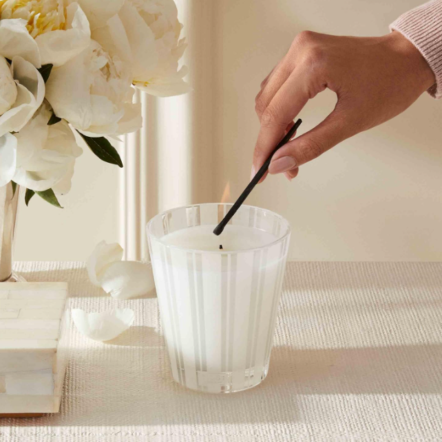 NEST Himalayan Salt & Rosewater Classic Candle