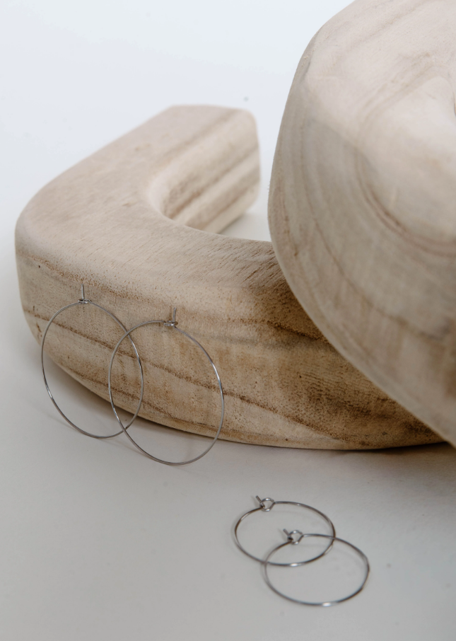 Down To The Wire Hoops, Large - 13 Hub Lane   |  