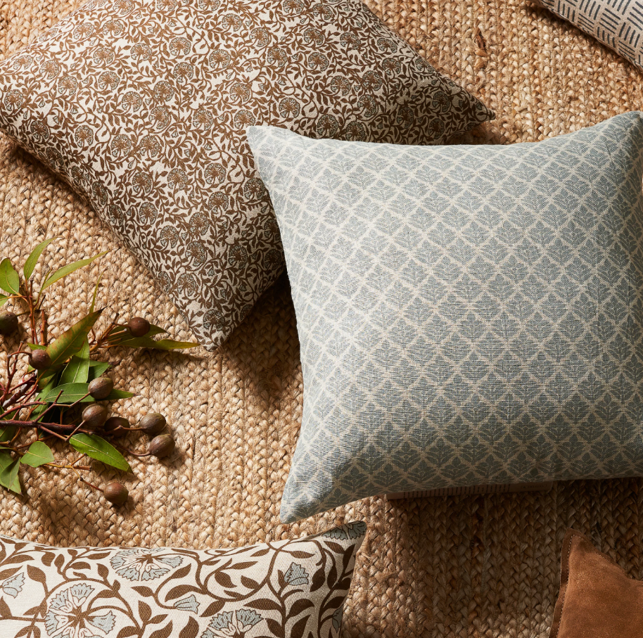 Dahlia Pillow - 13 Hub Lane   |  