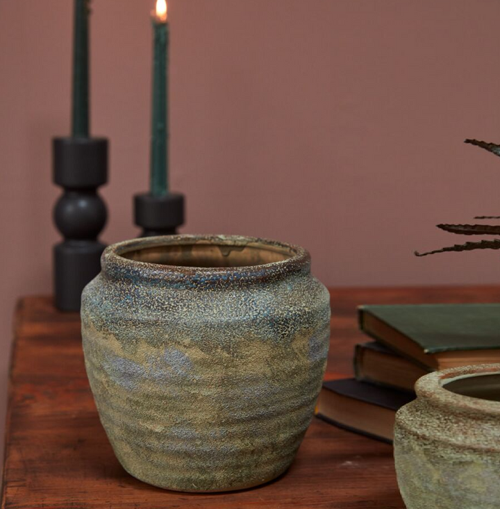 Earthy Pot - 13 Hub Lane   |  