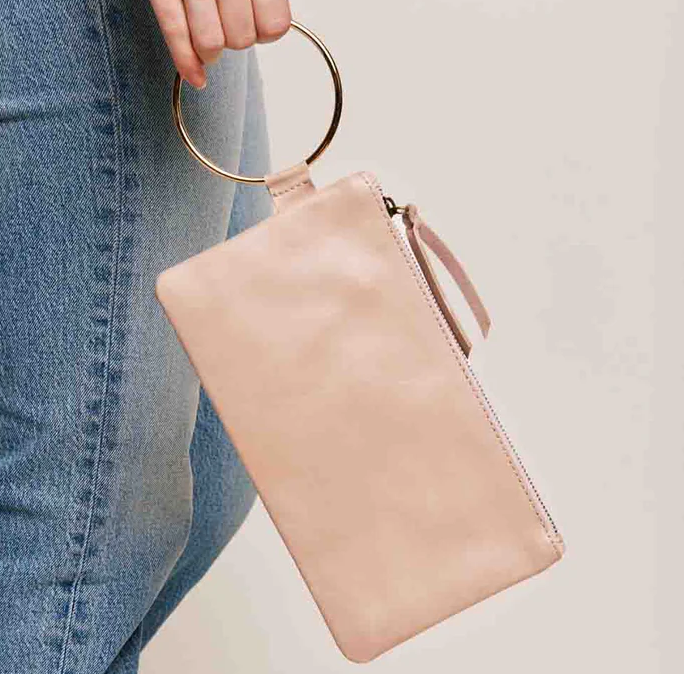 Fozi Wristlet