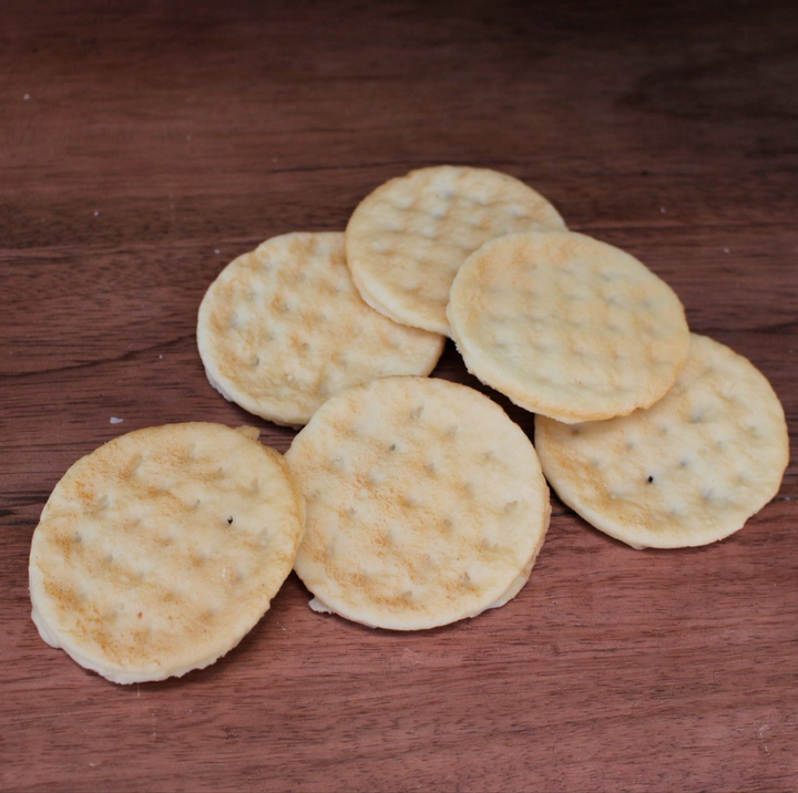 Round Water Crackers