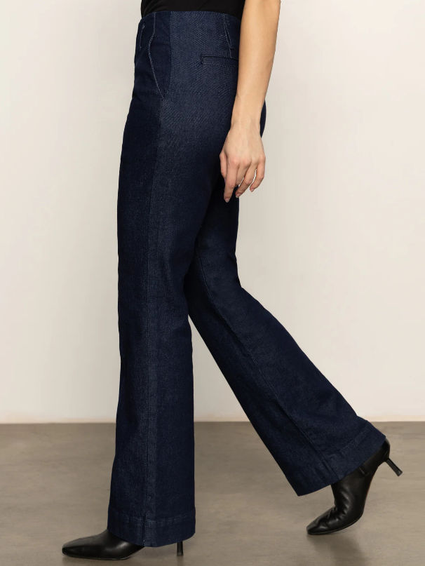 Denim Stunner, Plot Twist - 13 Hub Lane   |  Slim Flare Jeans