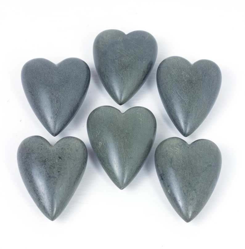 Stone Heart - 13 Hub Lane   |  Stone Deco