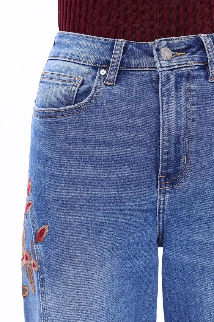 New York 30" Floral High Rise Wide Leg, Medium Blue