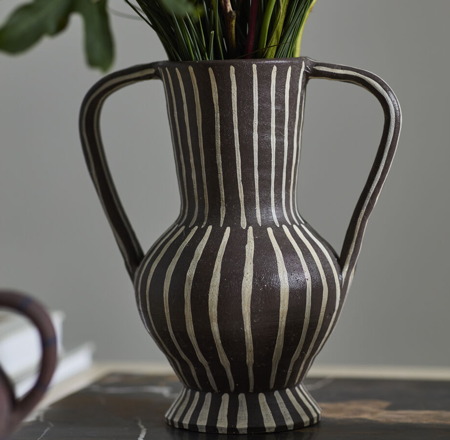 Rhysa Vase