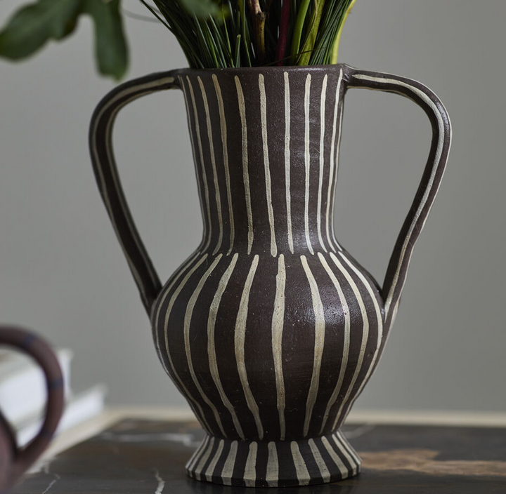 Rhysa Vase
