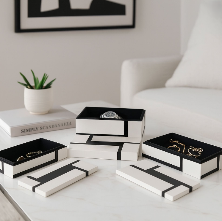Bold Lines Resin Box