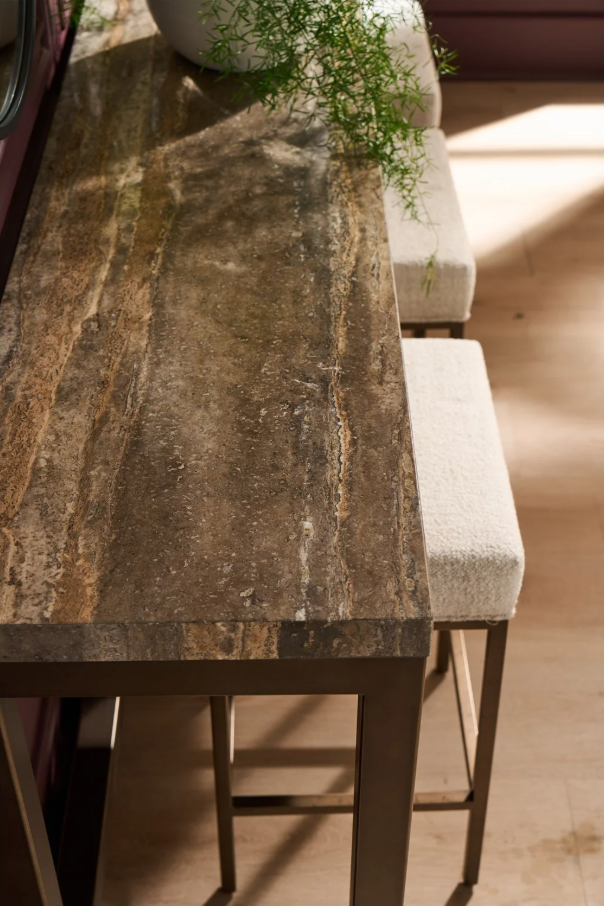 Brindle Console w/ 3 Stools