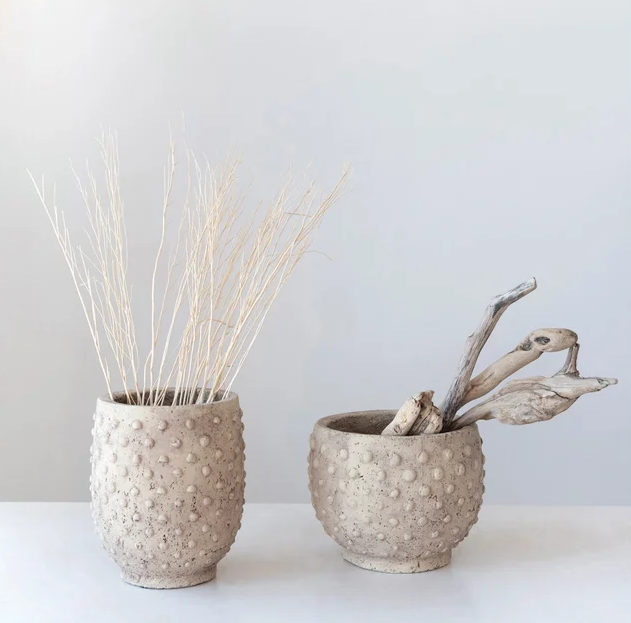 Distressed Sandstone Hobnail Planter