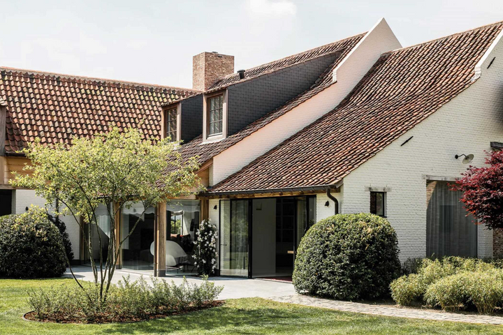 am designs - 13 Hub Lane   |  