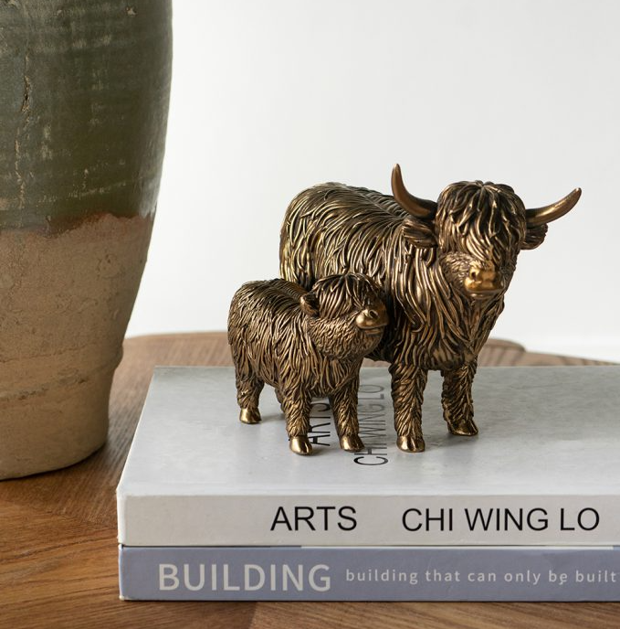 Highland Cow & Calf Statue
