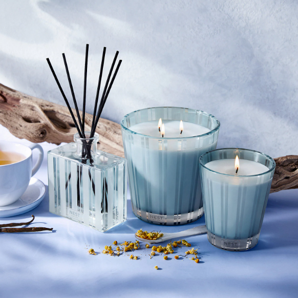 NEST Driftwood & Chamomile Classic Candle - 13 Hub Lane   |  Driftwood & Chamomile