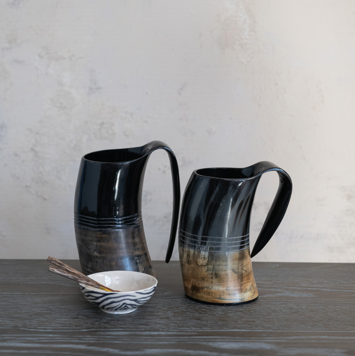Natural Horn Pitcher