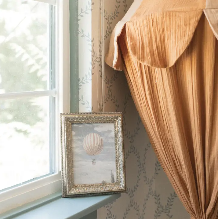 Air Balloon - 13 Hub Lane   |  Small Wall Art