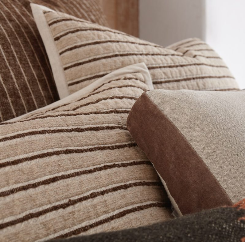 Bruno, Tobacco - 13 Hub Lane   |  