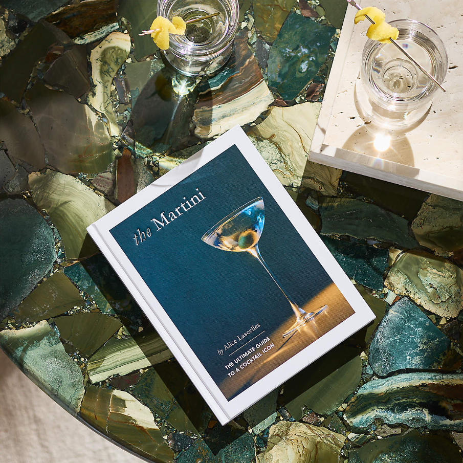 The Martini: The Ultimate Guide to a Cocktail Icon - 13 Hub Lane   |  