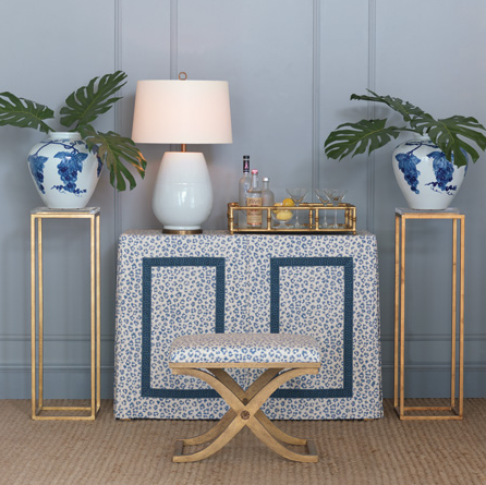 Drake Gold Lucite Pedestal - Thumbnail 3