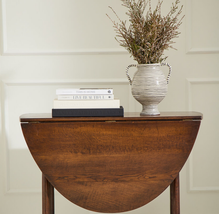 Lines Vase - 13 Hub Lane   |  Ceramic Vases