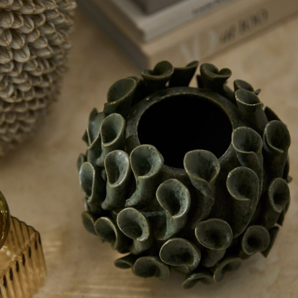 Pandora Vase - 13 Hub Lane   |  Ceramic Vases