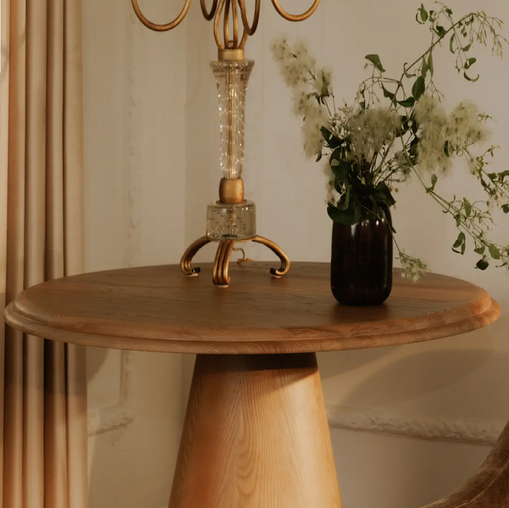 Tutto Café Table - 13 Hub Lane   |  