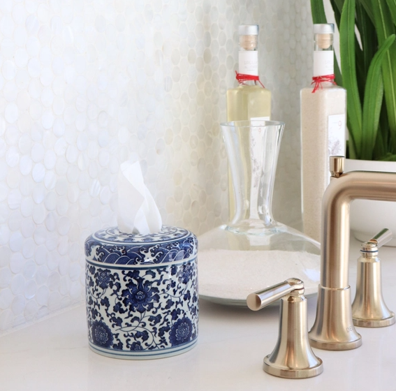 Marlo Floral Tissue Vessel - 13 Hub Lane   |  