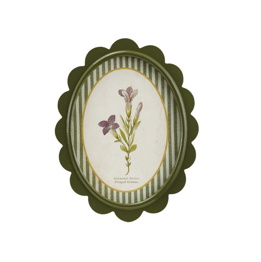 Scalloped Flower, Green Stripe Mat