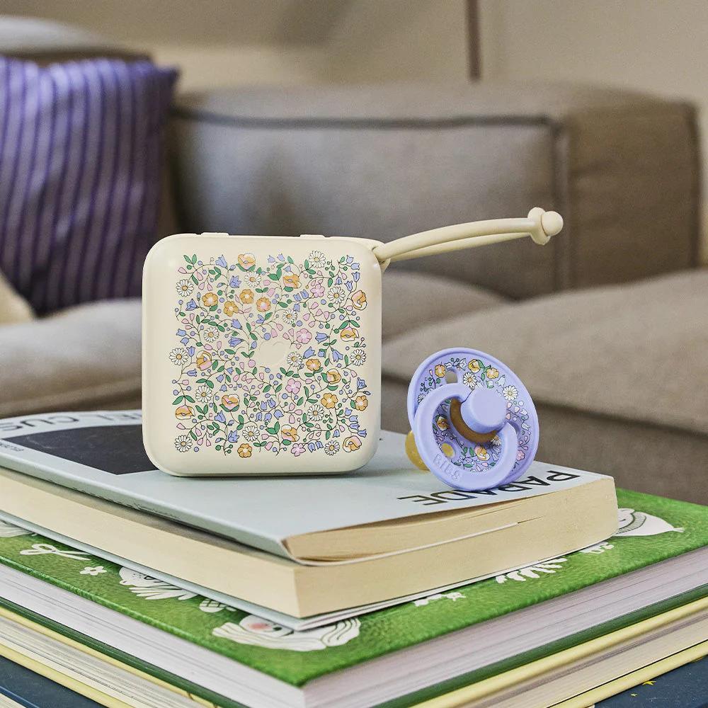 BIBS x LIBERTY Pacifier Box Chloe Meadow, Ivory