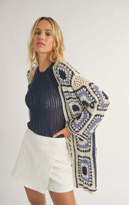 Donna Crochet Sweater