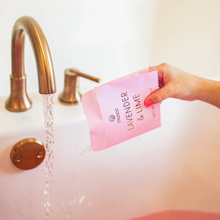 Champagne & Rose Mini Bath Salt Soak - 13 Hub Lane   |  