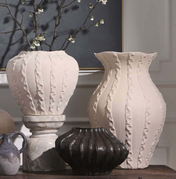 Argos Vase, Off-White