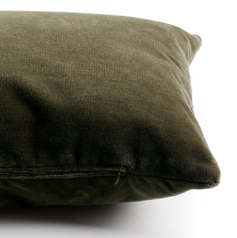 Bridger Pillow, Monte Olive