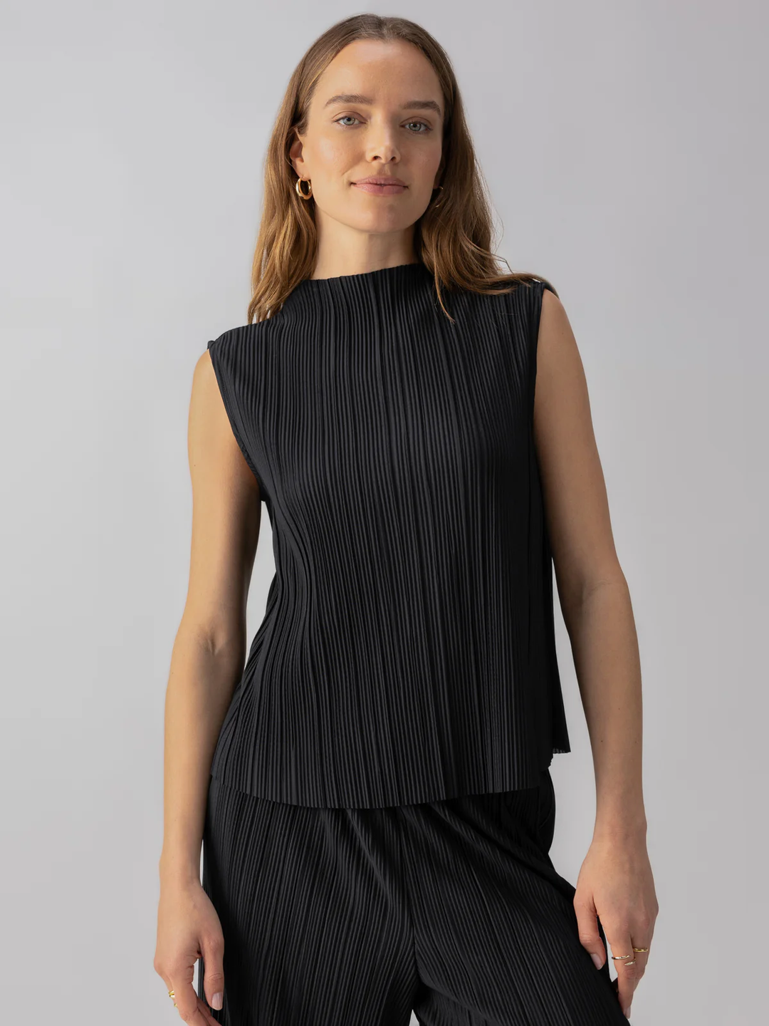 Plisse Mock Neck Top Black