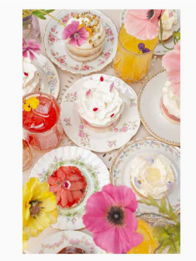 150 Tea Houses You Need to Visit Before You Die - 13 Hub Lane   |  Travel Books