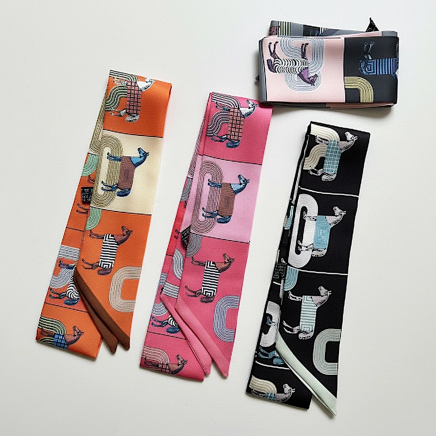 Geometric Square Twilly Skinny Scarf