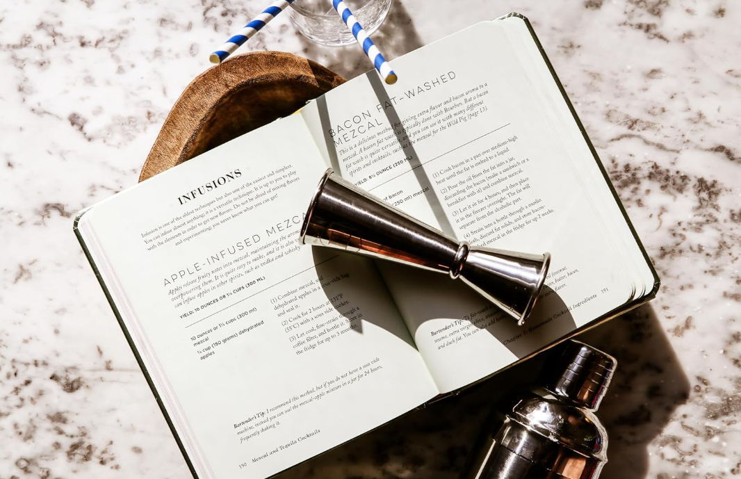 Mezcal and Tequila Cocktails: A Collection of Mezcal and Tequila Cocktails - 13 Hub Lane   |  Mixology Books