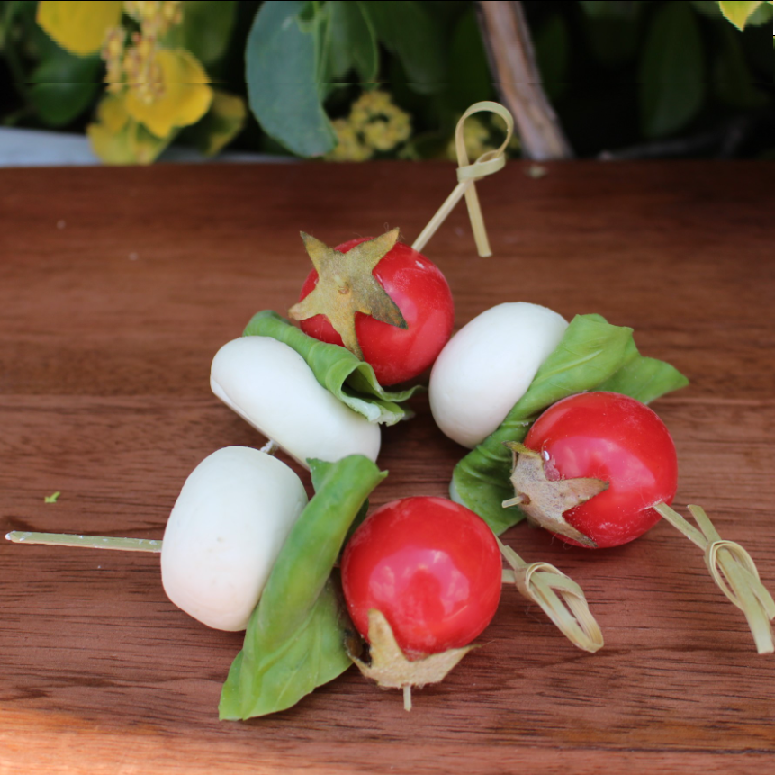 Caprese Skewer - Thumbnail 3