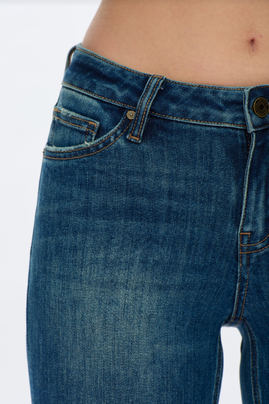 Low Rise Straight Leg Jeans, Retro Dark Blue - 13 Hub Lane   |  Cropped Straight Leg Pants